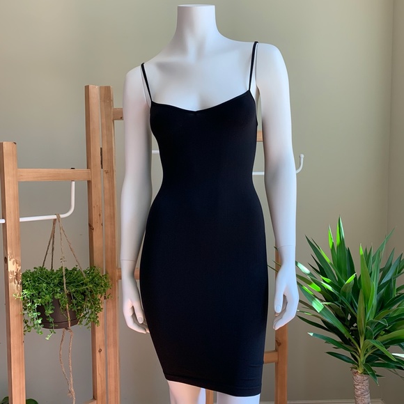 Sold🙌Free People intimately dress - Picture 2 of 7